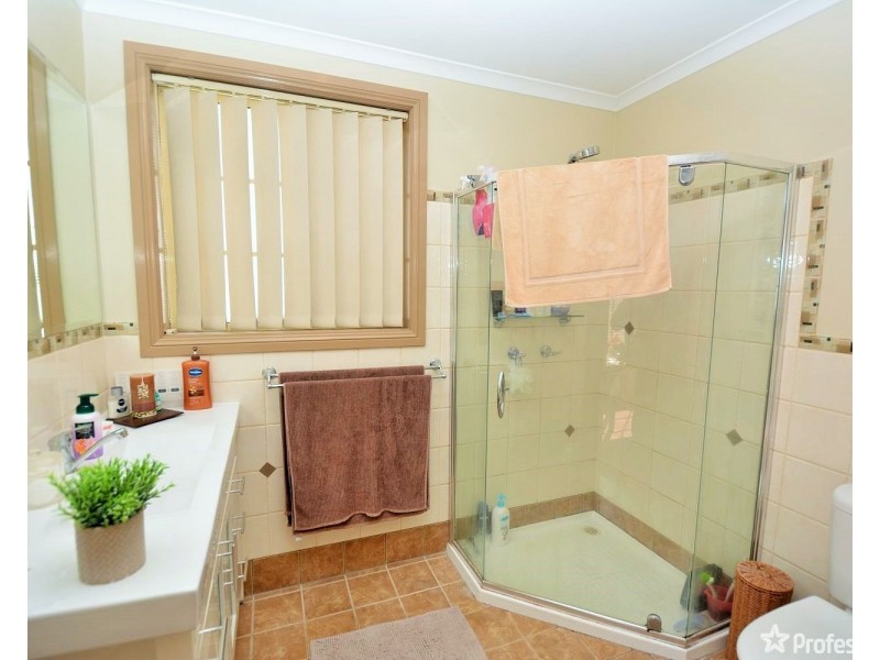 11 Lyon Parade, Wallerawang NSW 2845