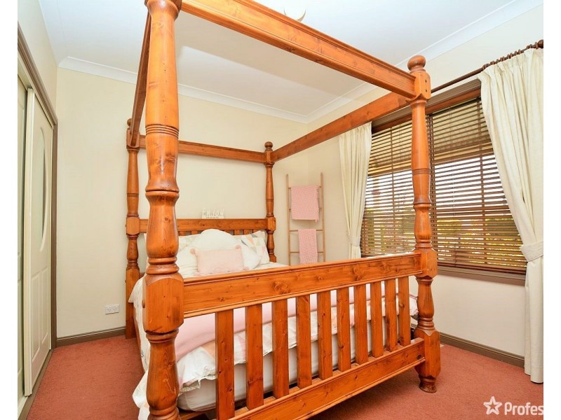 11 Lyon Parade, Wallerawang NSW 2845