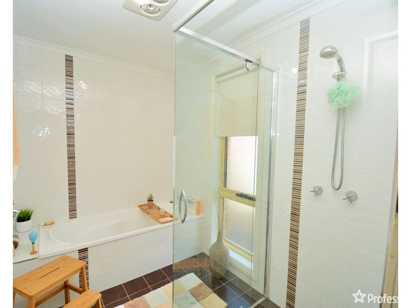 11 Lyon Parade, Wallerawang NSW 2845