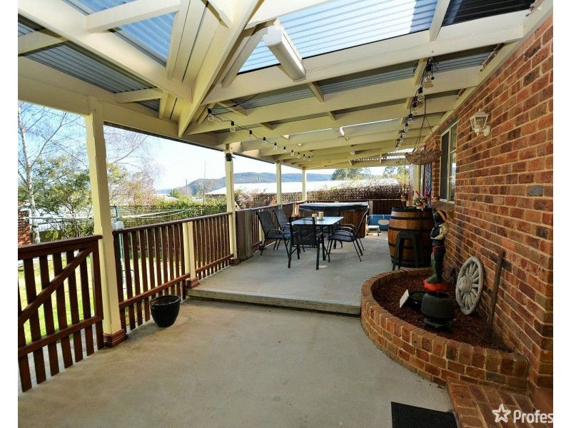 11 Lyon Parade, Wallerawang NSW 2845