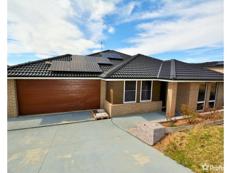 27 James O’Donnell Drive, Lithgow NSW 2790