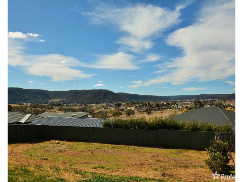 27 James O’Donnell Drive, Lithgow NSW 2790