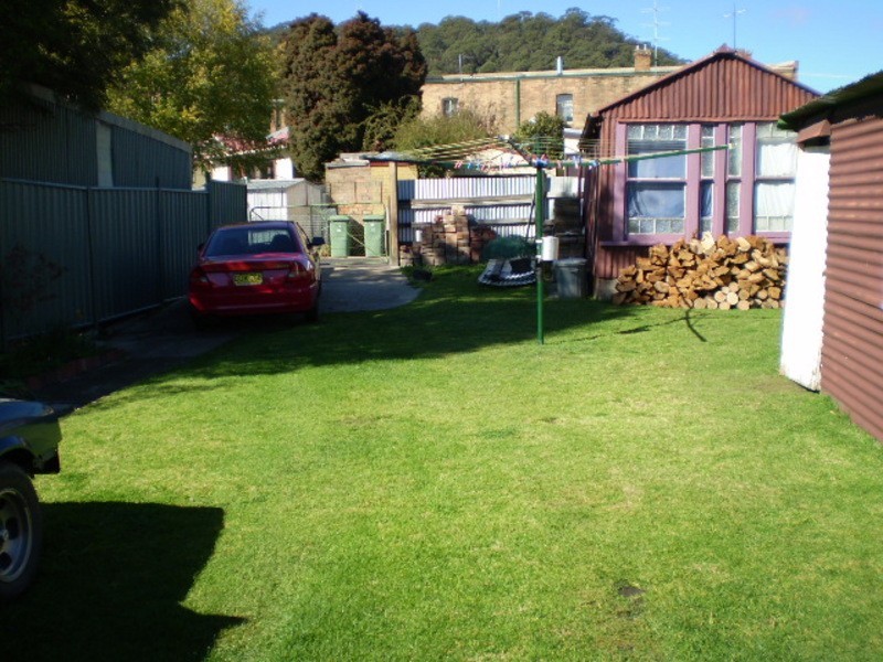 215 Mort Street, Lithgow NSW 2790