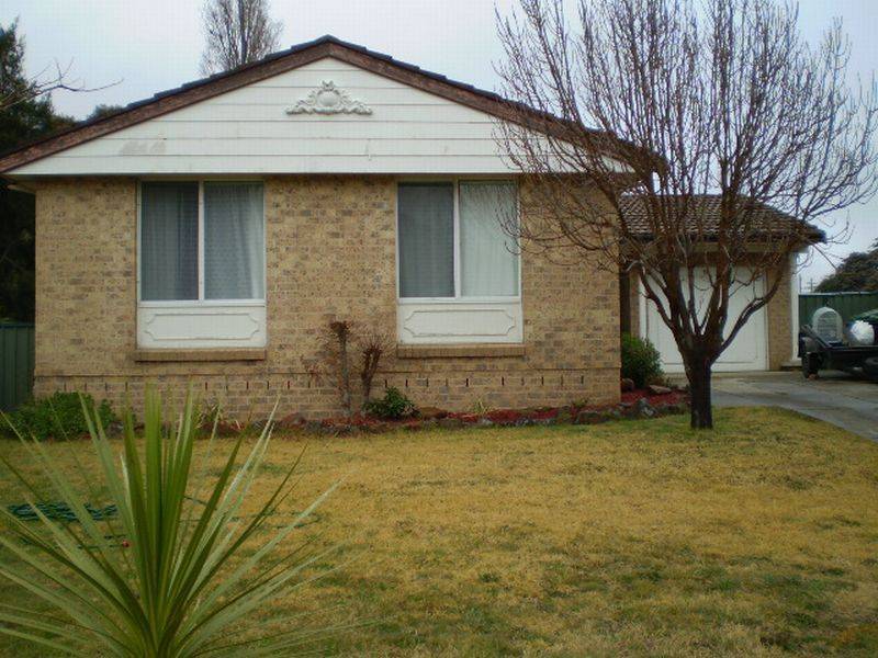 12 Heffernan Place, Lithgow NSW 2790