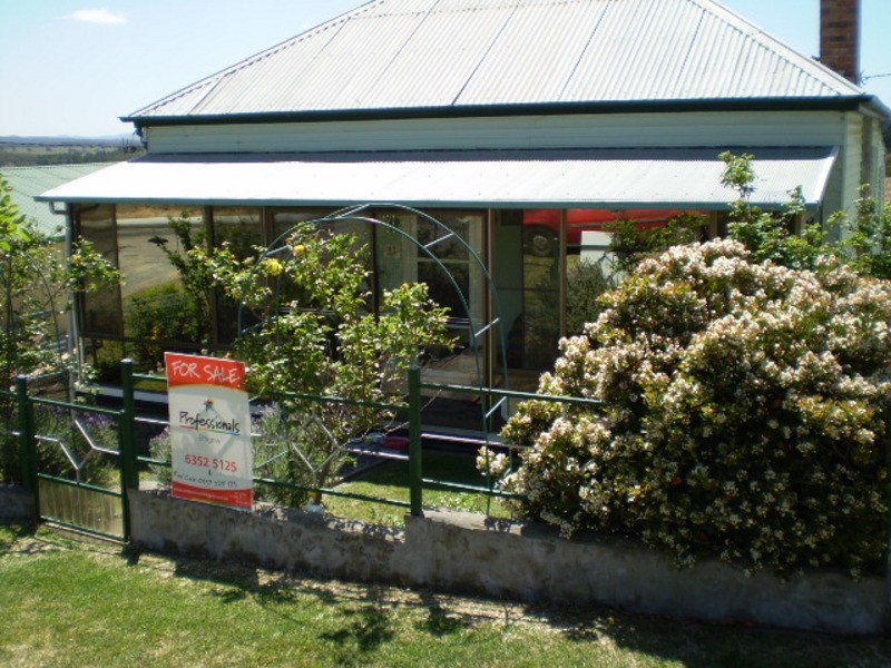 21 Purcell Street, Portland NSW 2847