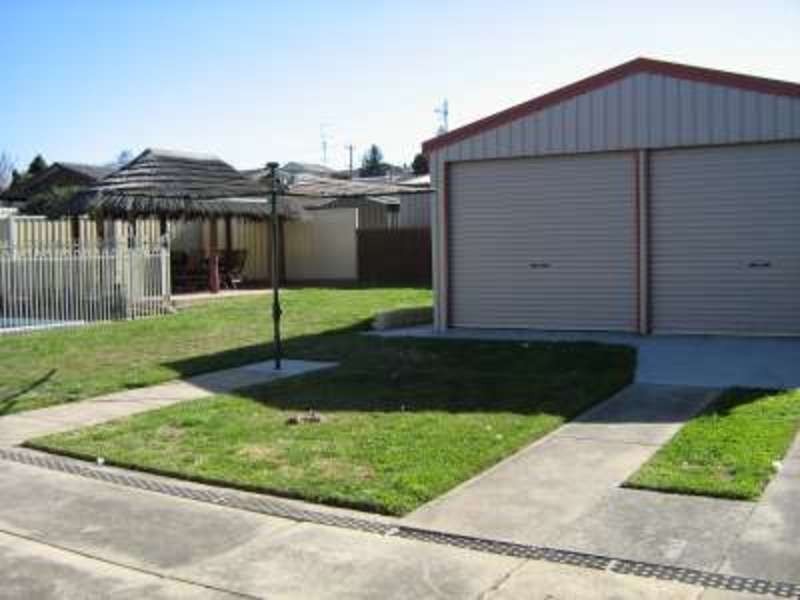 8 Enfield Avenue, Lithgow NSW 2790