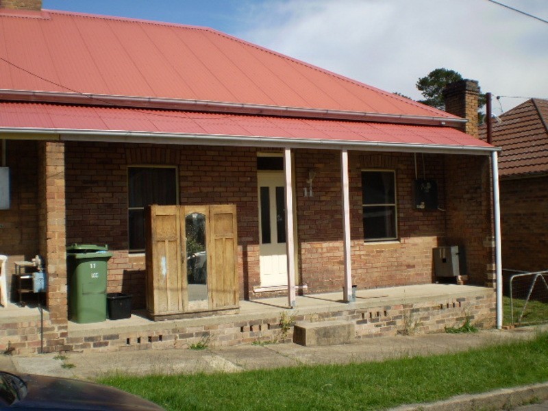 11 Bragg Street, Lithgow NSW 2790