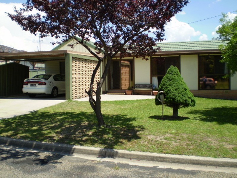 57 Cripps Avenue, Wallerawang NSW 2845
