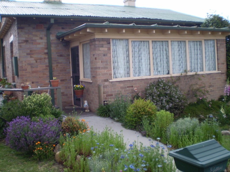 12 The Circle, Lithgow NSW 2790