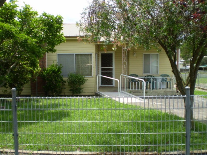 8 Buttress Place, Lithgow NSW 2790