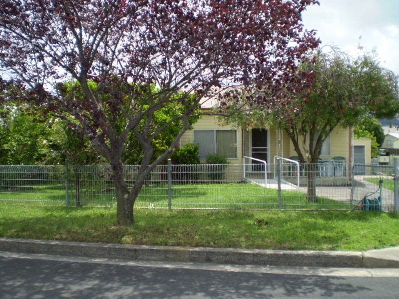 8 Buttress Place, Lithgow NSW 2790