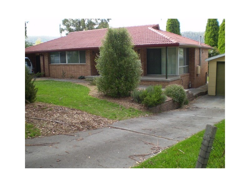 25 Clwydd Street, Lithgow NSW 2790