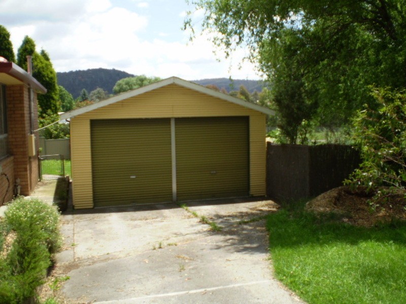25 Clwydd Street, Lithgow NSW 2790