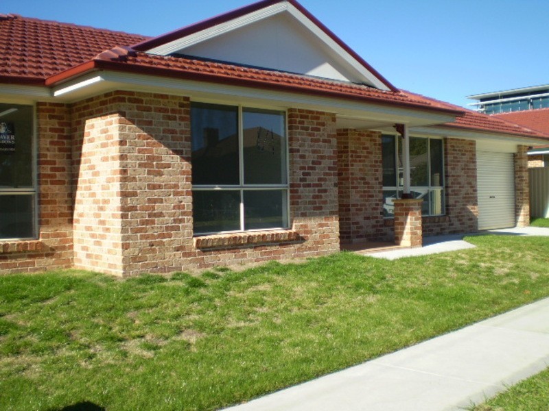 11 Sandford Avenue, Lithgow NSW 2790