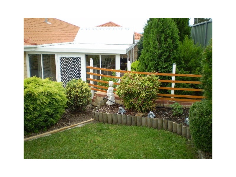 27 Robinia Drive, Lithgow NSW 2790