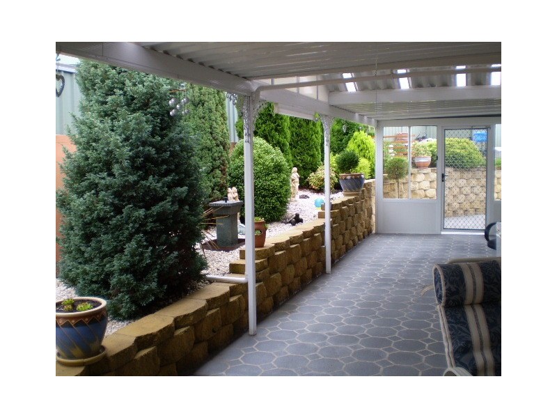 27 Robinia Drive, Lithgow NSW 2790