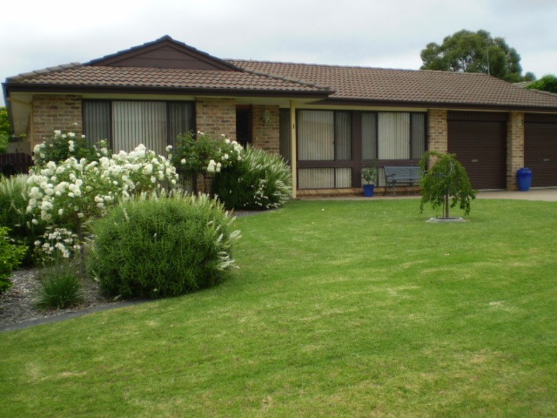 1 Tarrone Place, Wallerawang NSW 2845
