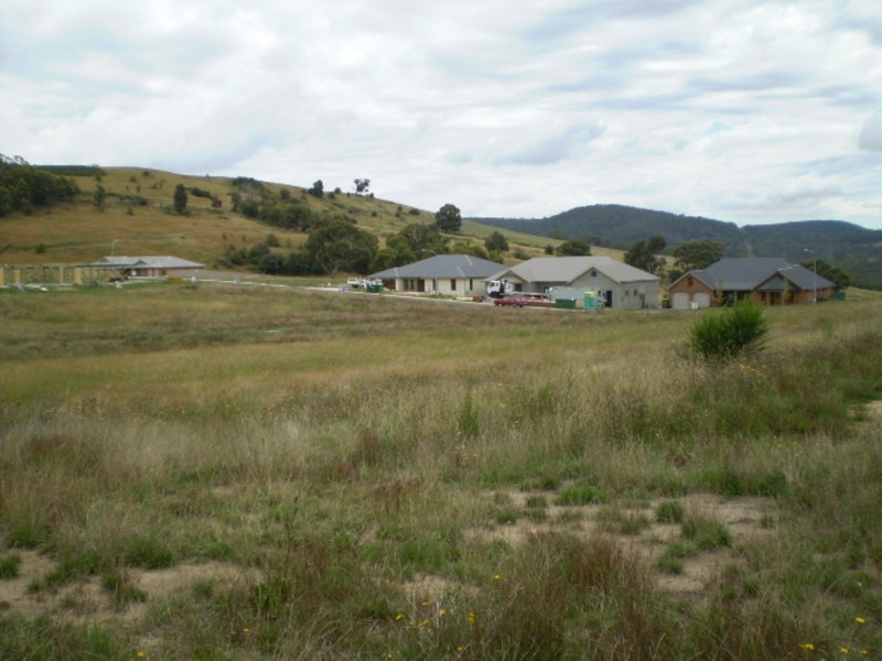Bowen Vista Estate, Lithgow NSW 2790