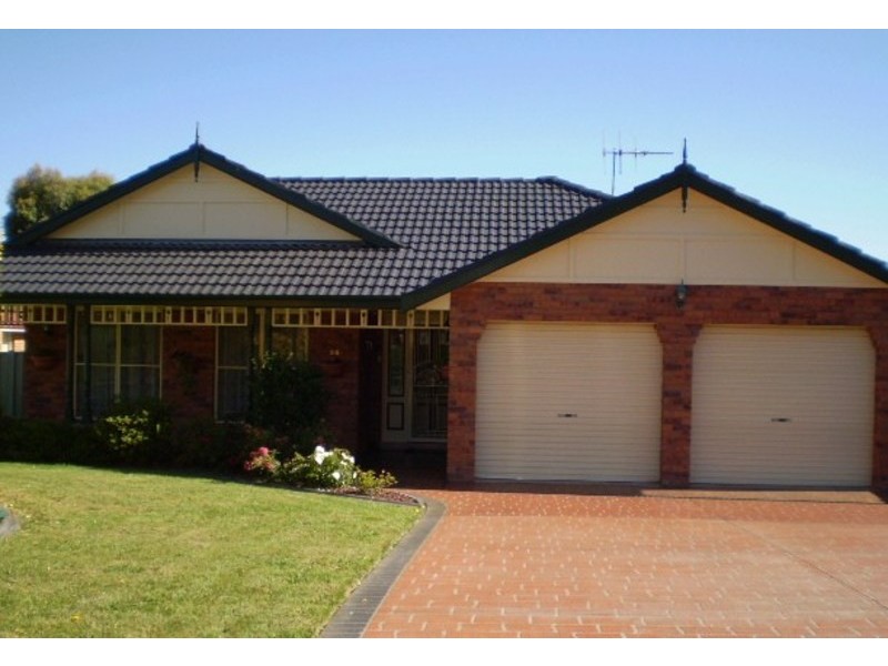24 Robinia Drive, Lithgow NSW 2790
