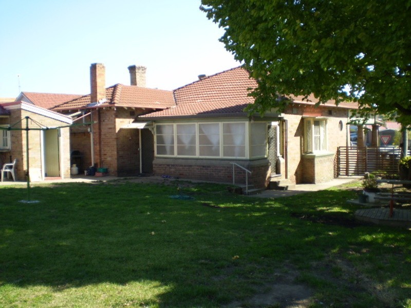 97 Calero Street, Lithgow NSW 2790