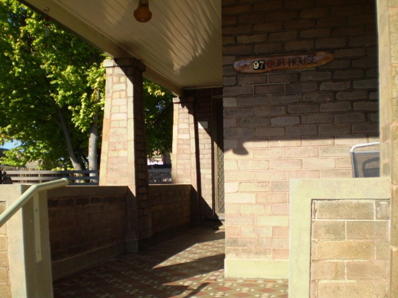 97 Calero Street, Lithgow NSW 2790