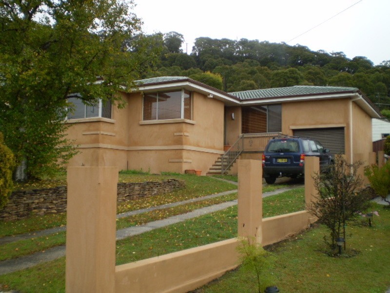 6 Hassans Walls Road, Lithgow NSW 2790
