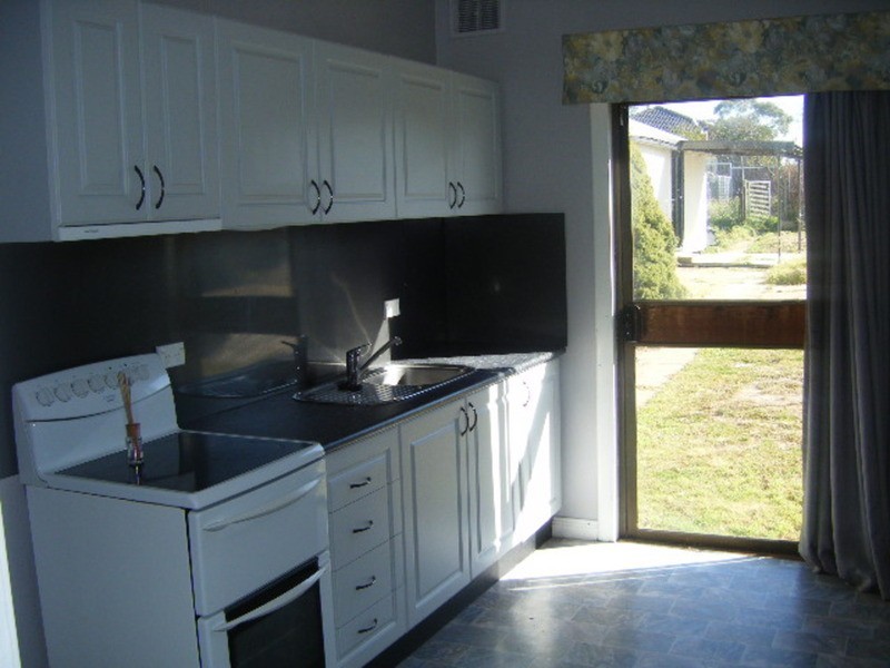 35 Cary Avenue, Wallerawang NSW 2845