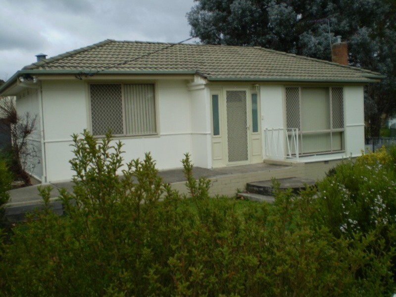 4 Bourke Street, Lithgow NSW 2790