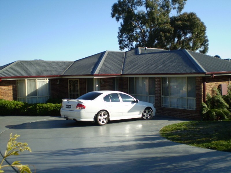 2 Lilac Place, Lithgow NSW 2790