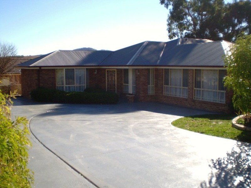 2 Lilac Place, Lithgow NSW 2790