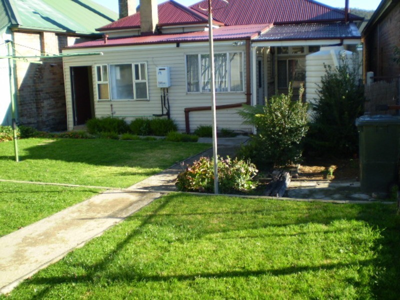 211 Mort Street, Lithgow NSW 2790