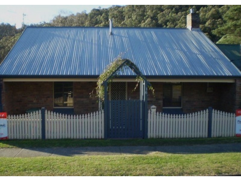 36 Bells Road, Lithgow NSW 2790