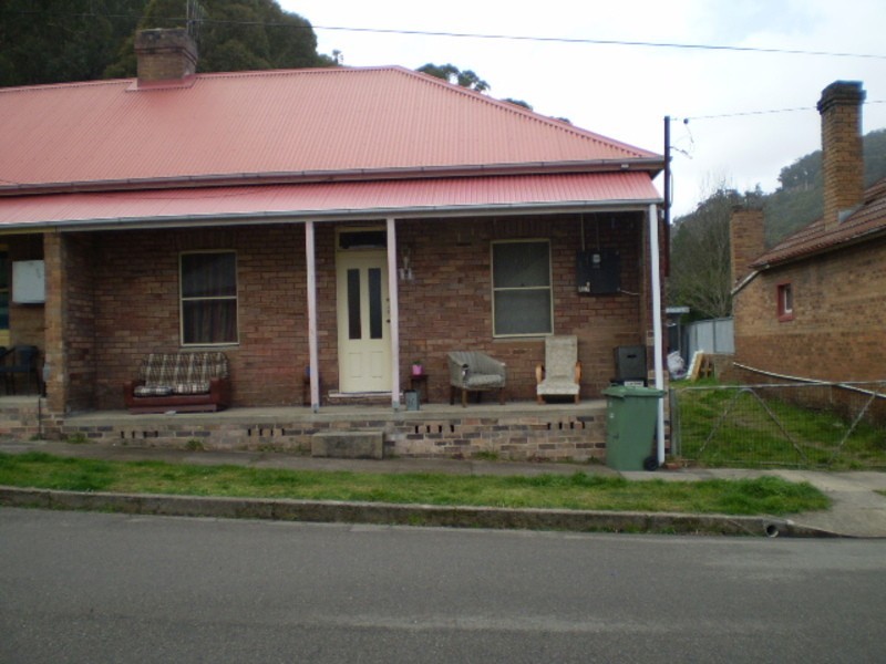 11 Bragg Street, Lithgow NSW 2790