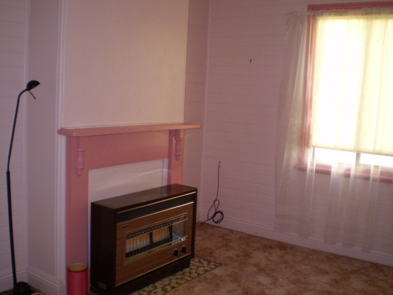 186 Inch Street, Lithgow NSW 2790