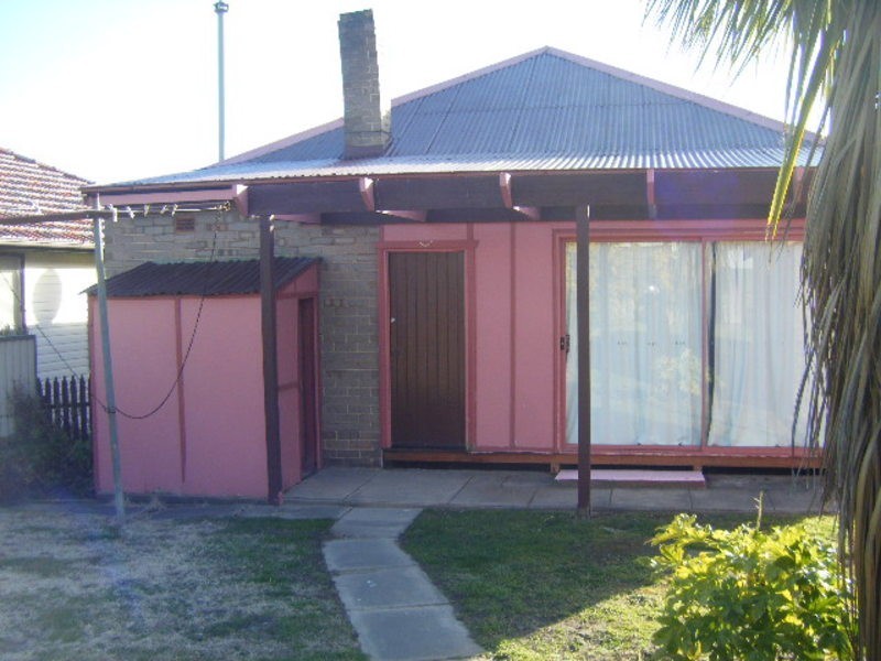 70 Martini Parade, Lithgow NSW 2790