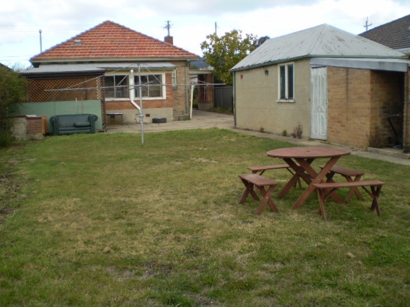 62 Rifle Parade, Lithgow NSW 2790