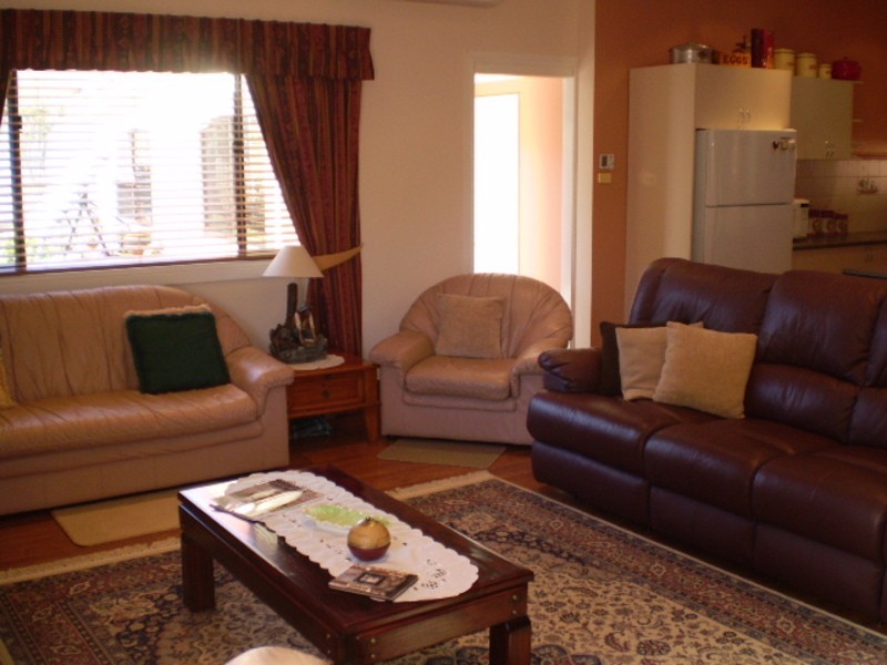87 Calero Street, Lithgow NSW 2790