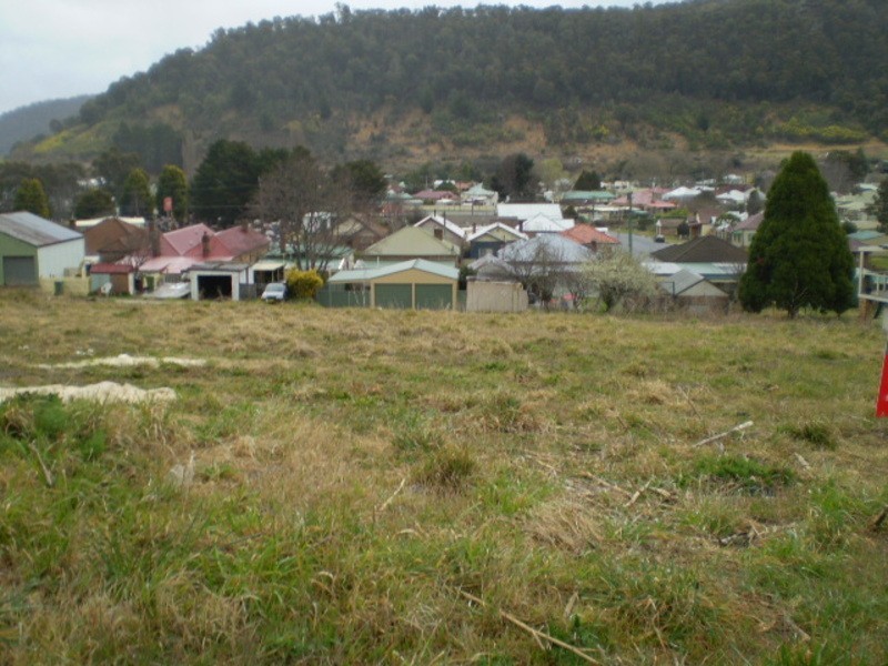 23 Henderson Place, Lithgow NSW 2790