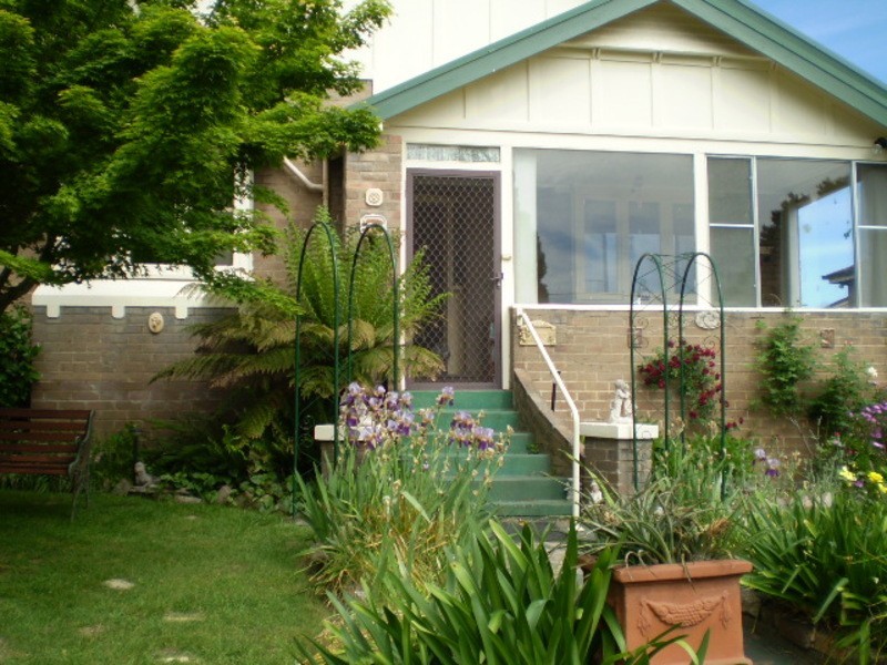 10 Ordnance Avenue, Lithgow NSW 2790