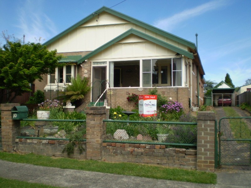 10 Ordnance Avenue, Lithgow NSW 2790