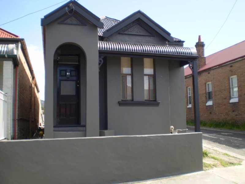 51 Railway Parade, Lithgow NSW 2790