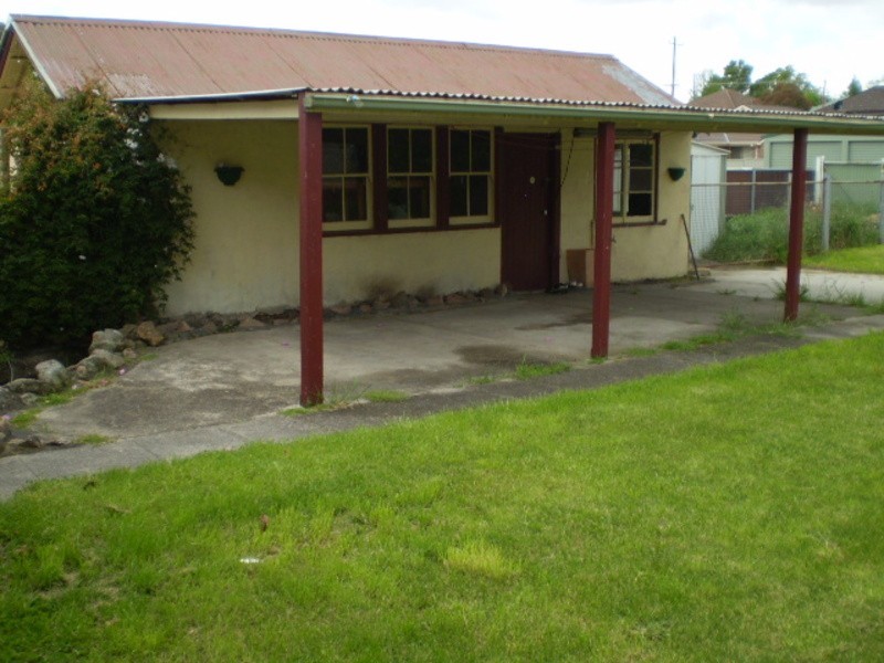 73 Rifle Parade, Lithgow NSW 2790