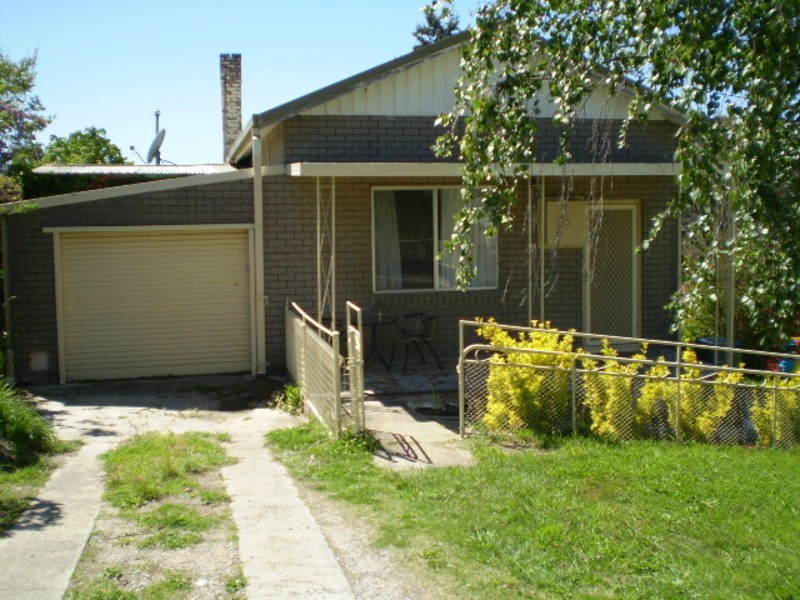 6 Jamison Street, Portland NSW 2847
