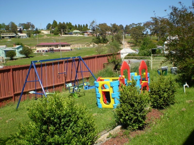 6 Jamison Street, Portland NSW 2847