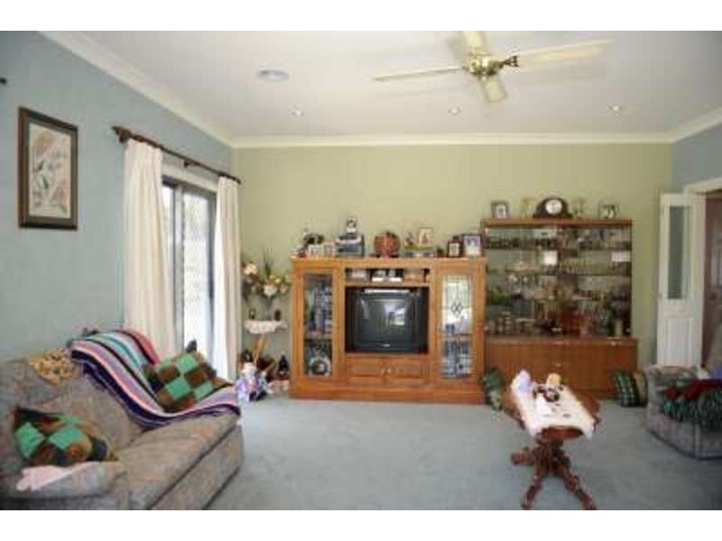 15 Windarra Place, Lithgow NSW 2790