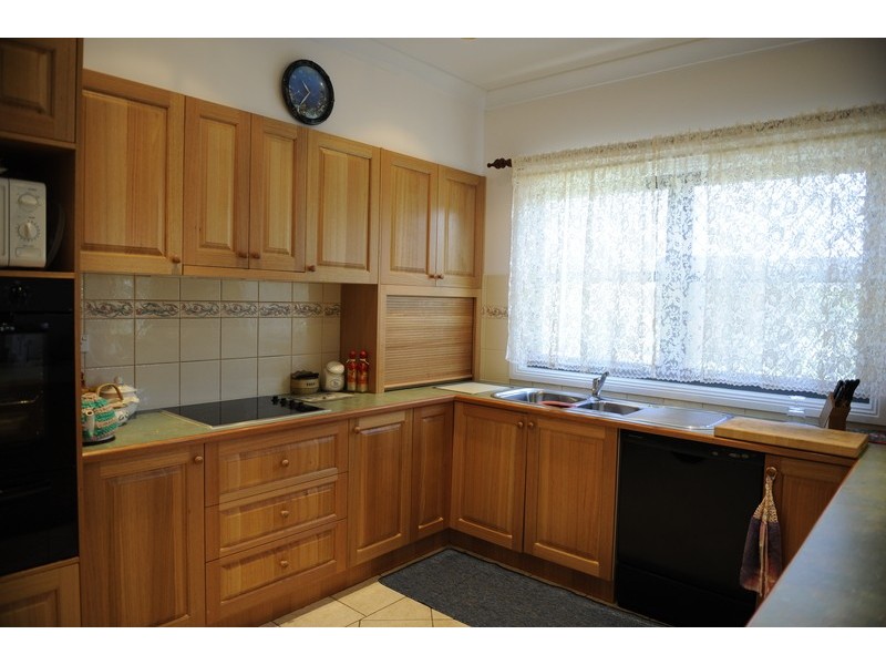 15 Windarra Place, Lithgow NSW 2790
