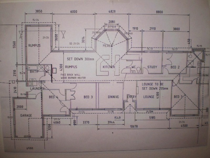8 Girraween Drive, Lithgow NSW 2790