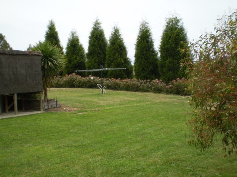 8 Girraween Drive, Lithgow NSW 2790