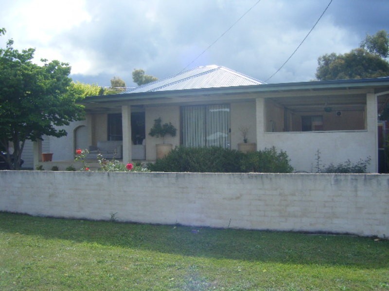48 Enfield Avenue, Lithgow NSW 2790
