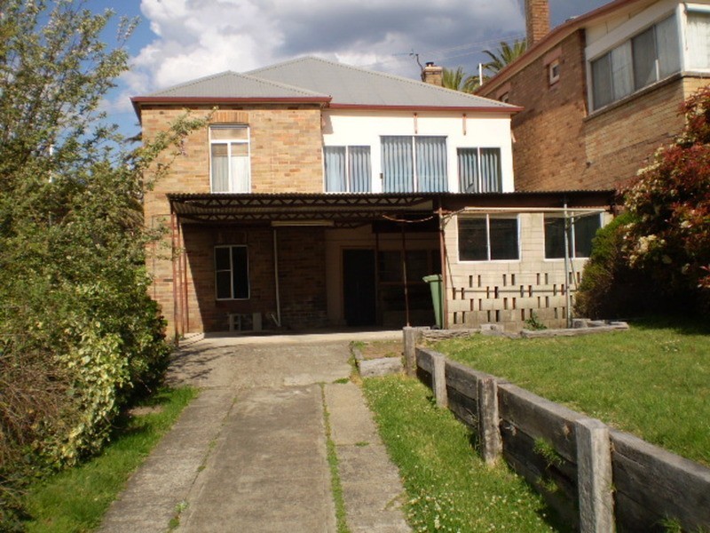 8 Bridge Street, Lithgow NSW 2790
